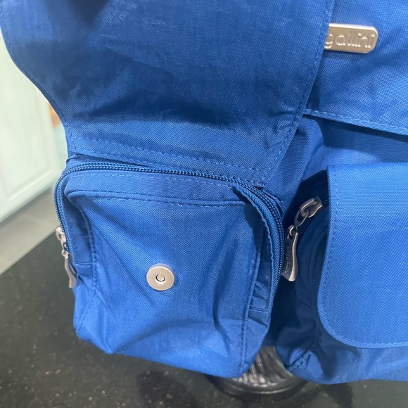 Baggallini Royal Blue Women’s’ Backpack - Picture 3 of 6